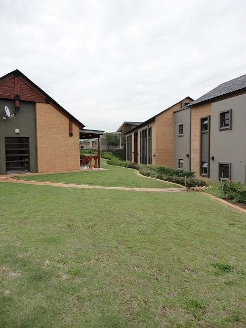 0.5 Bedroom House to rent in Midstream Estate