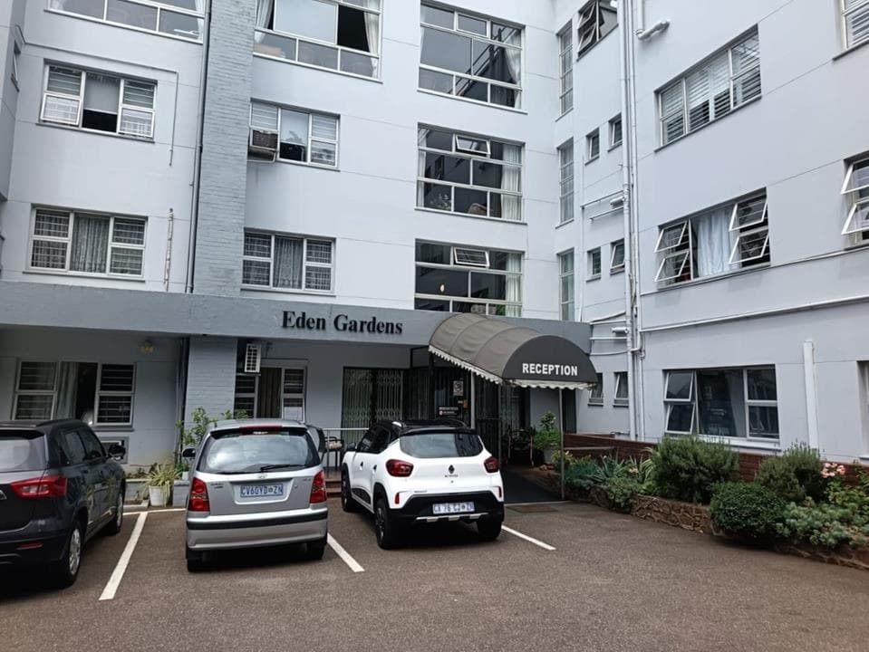 1 Bedroom Apartment / flat for sale in Essenwood