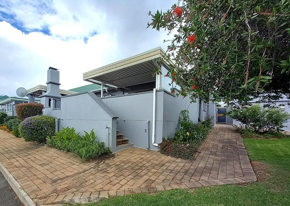 2 Bedroom Townhouse for sale in Terenure