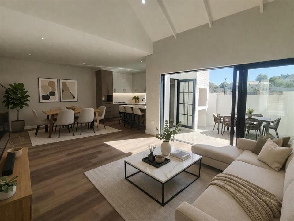 2 Bedroom House for sale in Berg En Dal