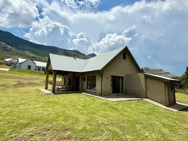 2 Bedroom Townhouse for sale in Clarens