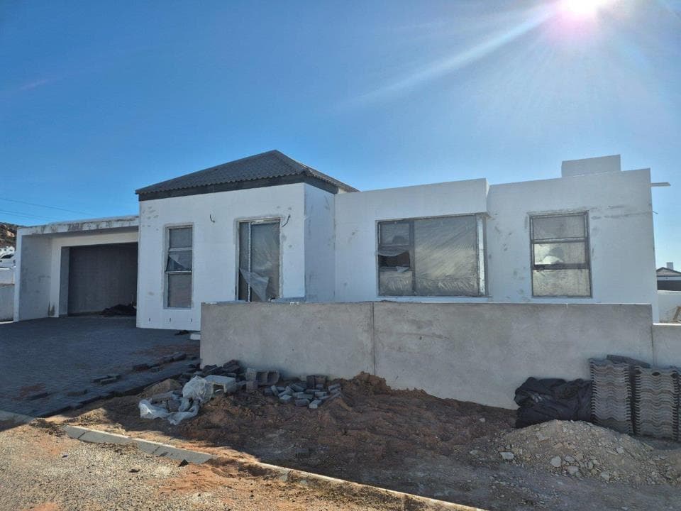 3 Bedroom House for sale in Sandy Point Beach Estate