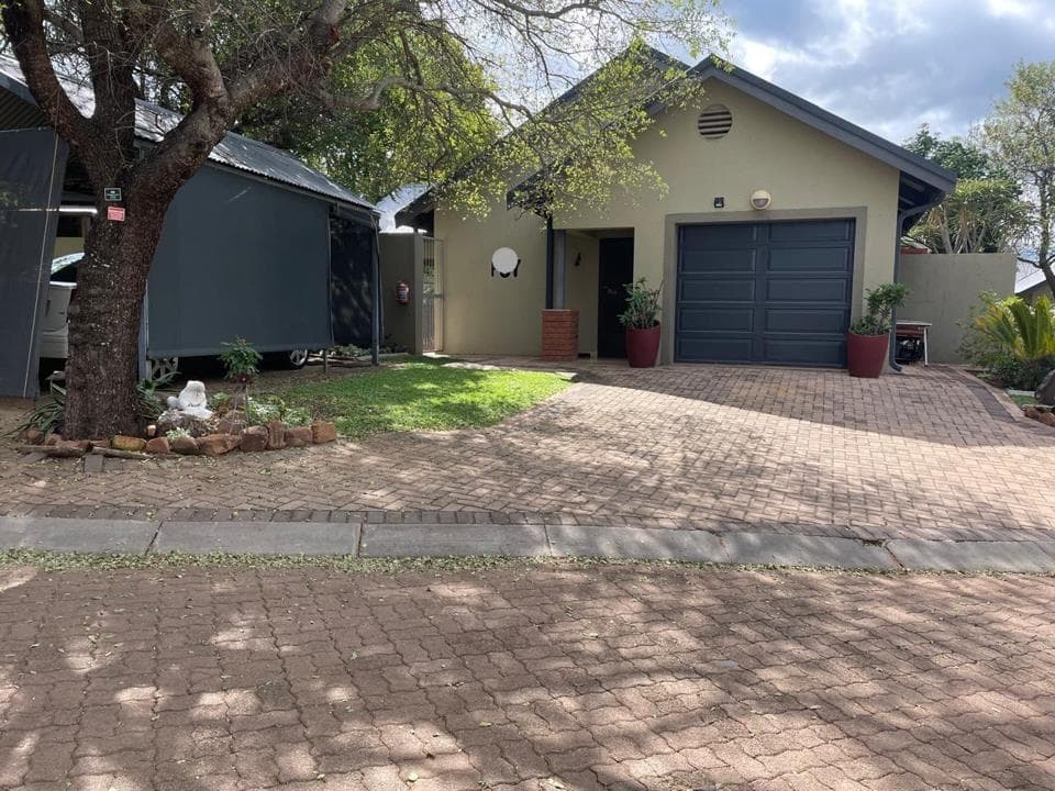 2 Bedroom House for sale in Mookgopong Rural