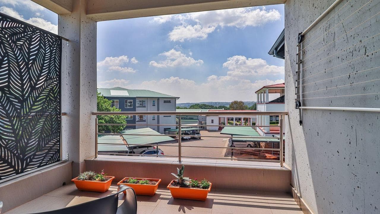 2 Bedroom House for sale in Modderfontein