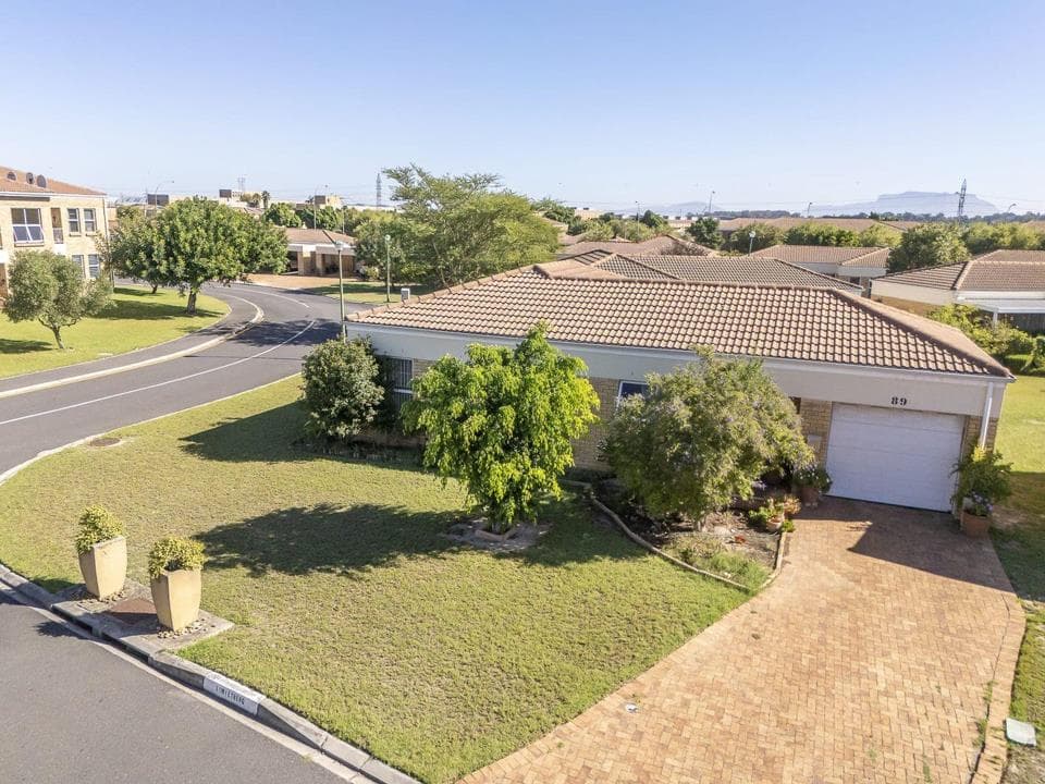 2 Bedroom House for sale in Protea Heights