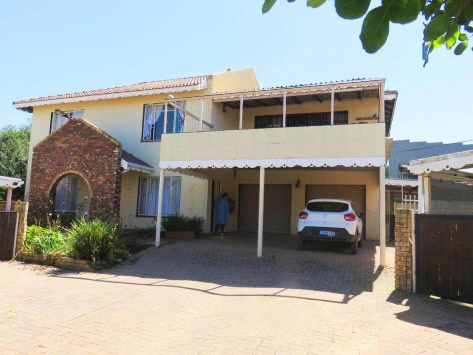 4 Bedroom House for sale in Deneysville