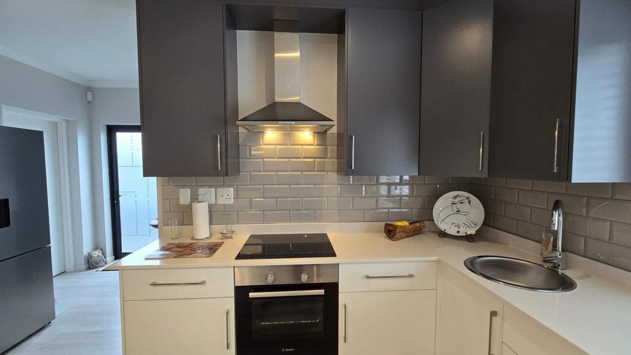 3 Bedroom Townhouse to rent in Diaz Beach