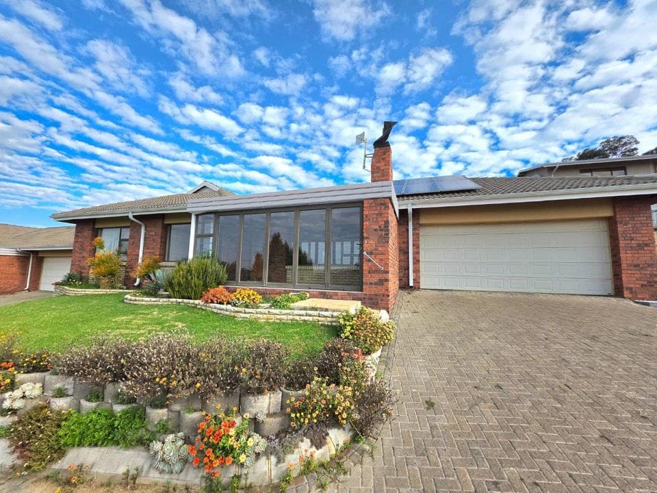 3 Bedroom Townhouse to rent in Eureka