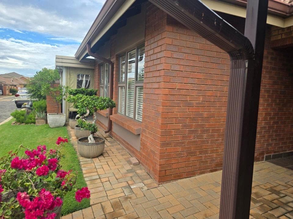 3 Bedroom House for sale in Montana Tuine