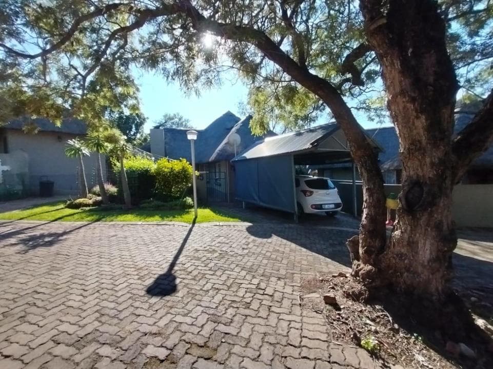 2 Bedroom House for sale in Mookgopong Rural