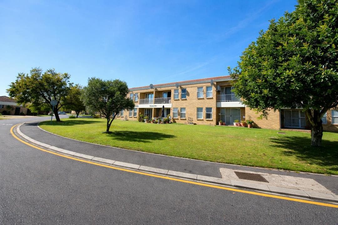 2 Bedroom Apartment / flat for sale in Protea Heights