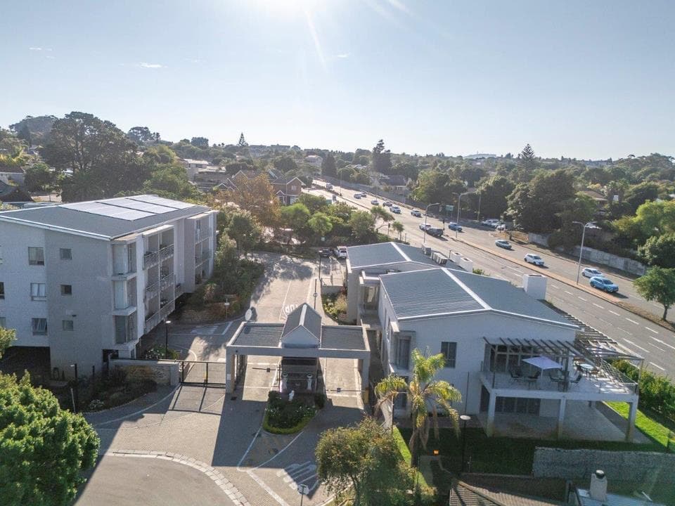 2 Bedroom Apartment / flat for sale in Ridgeworth