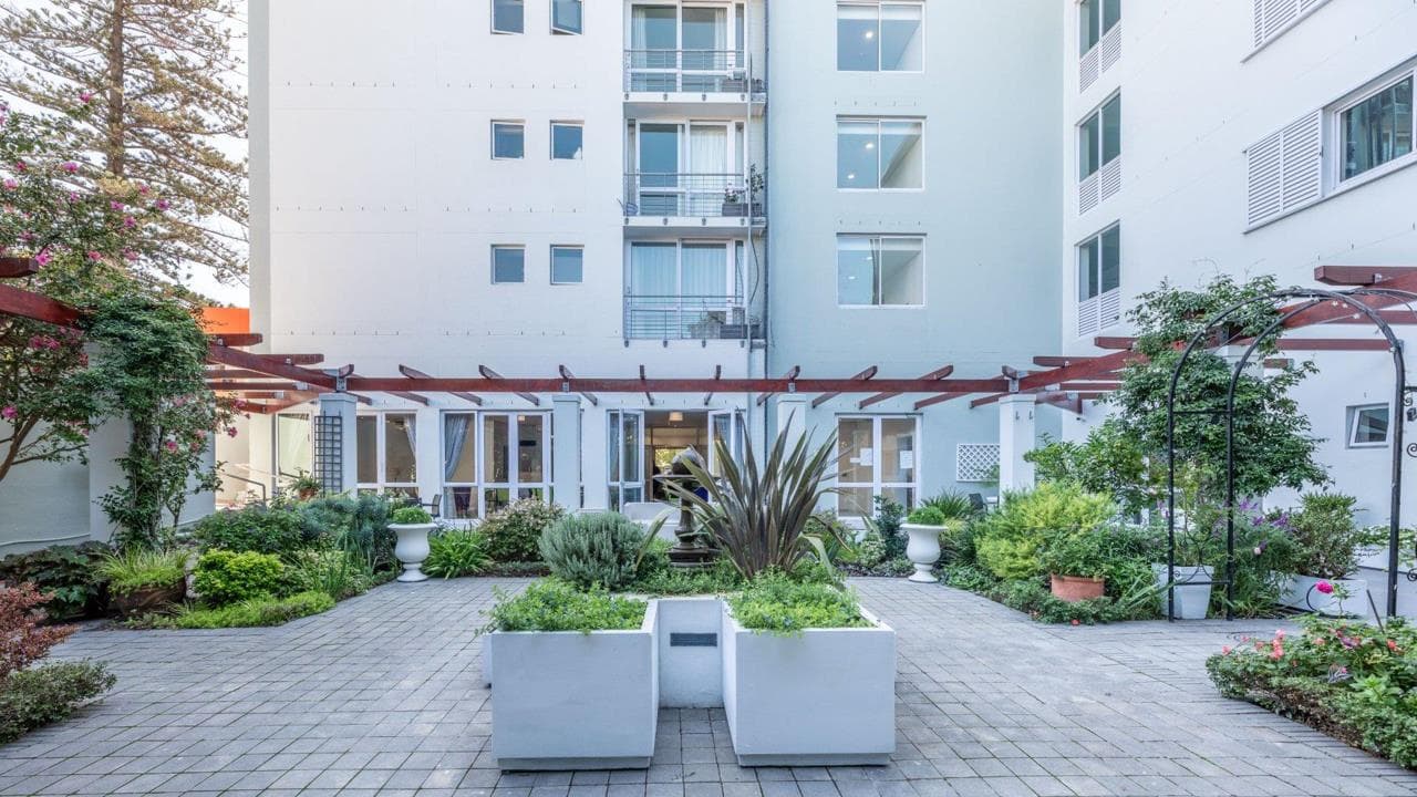 1 Bedroom Apartment / flat for sale in Kenilworth Upper