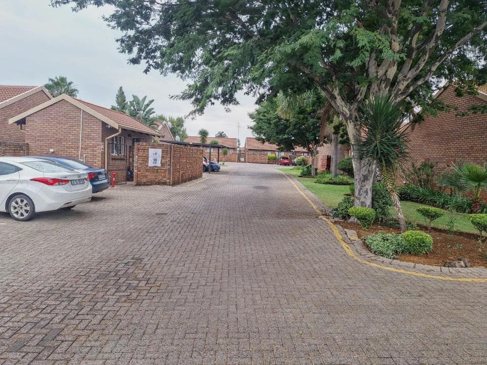 2 Bedroom Townhouse for sale in The Orchards