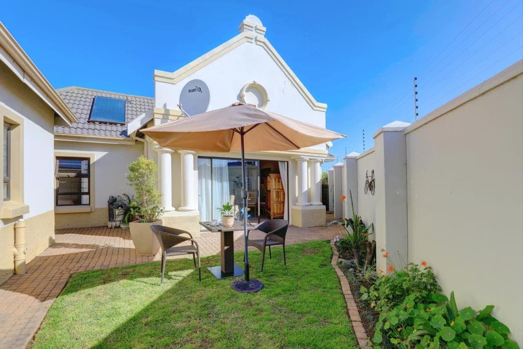 2 Bedroom House to rent in Blue Mountain Village