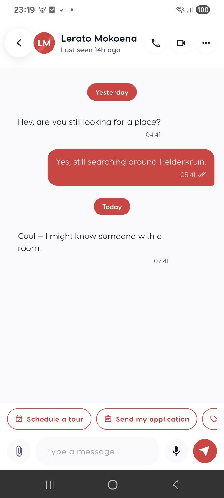 Chat thread — Liivra app